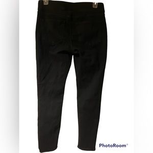 NWOT Mid-rise Jegging